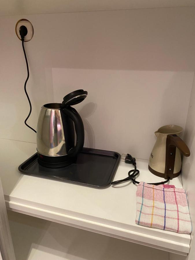 ザグレブSelf Check-In Studio With Wi-Fi And Parking Placeアパートメント エクステリア 写真